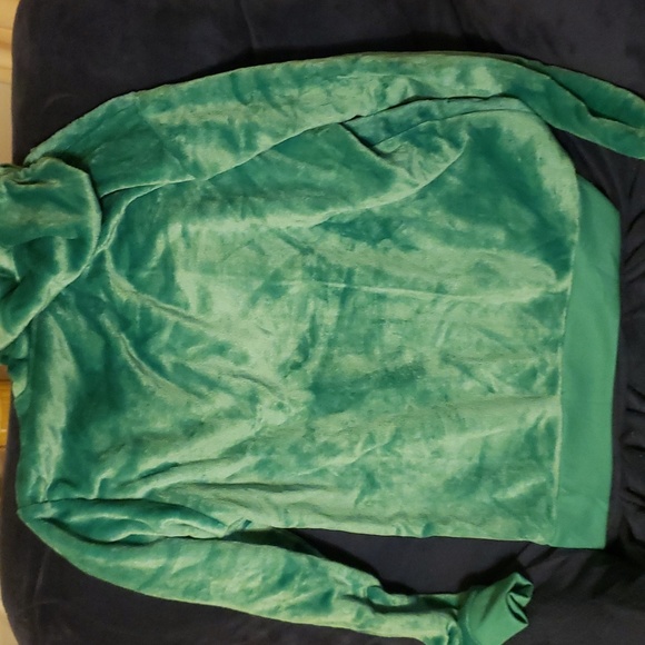 National Lampoon's Christmas Vacation Hoodie NWT - Picture 4 of 4